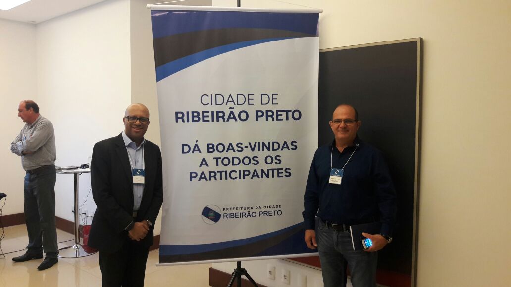 Lançamento Expoforest 2018: Marcos Dias (Nacional Inn Hotéis) e Edmilson Domingues (Secretário de Turismo de Ribeirão Preto).