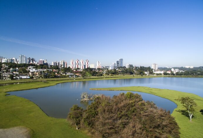 Venha conhecer Curitiba com a Nacional Inn Hotéis!