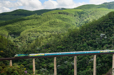 Viagem de trem no Brasil: 9 destinos