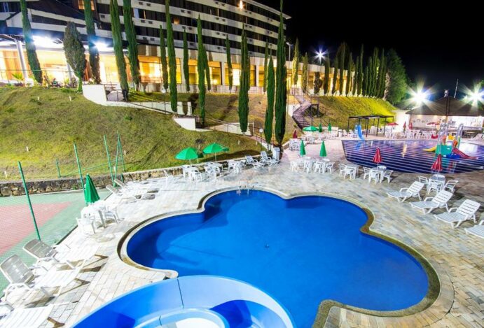 Saldão de Ouro no Golden Park - Reserve Agora, Brilhe Sempre!