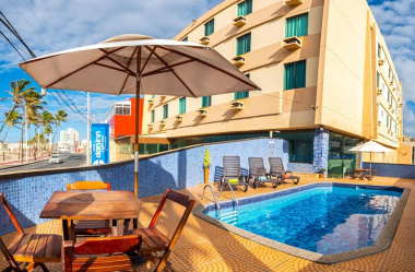 Hotel com piscina em Salvador: onde se hospedar