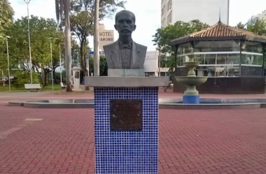 A História e a Cultura da Praça Rui Barbosa em Araçatuba
