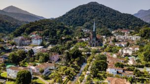O Encanto Imperial de Petrópolis: Uma Jornada Histórica e Cultural Pelas Joias da Cidade Serrana