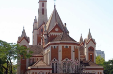 Explorando a Majestosa Catedral Metropolitana de São Sebastião em Ribeirão Preto