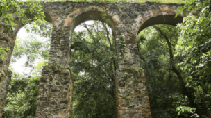 Aqueduto da Ilha Grande: Um Passado de Arco em Arco