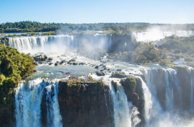 Cataratas do Amor: Celebre o Dia dos Pais com a Nacional Inn