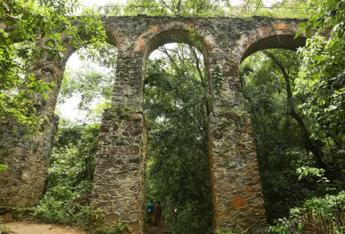 Aqueduto da Ilha Grande: Um Passado de Arco em Arco
