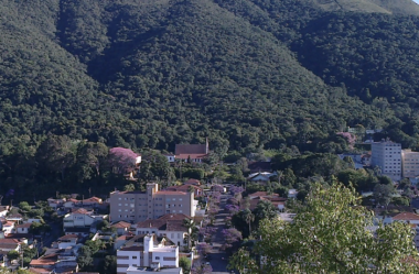 Montanhas, Águas Quentes e Festas: Poços de Caldas no Feriado da Independência