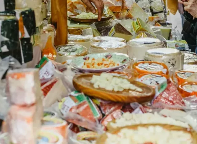 Do Artesanato à Identidade: O Melhor das Compras Locais em Foz do Iguaçu