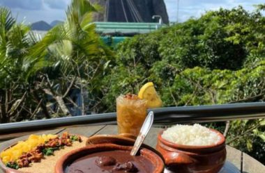 Os Sabores Cariocas: Uma Jornada Gastronômica Pelo Rio de Janeiro