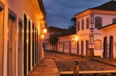 Cores do Passado: Uma Viagem no Tempo pelo Centro Histórico de Angra dos Reis