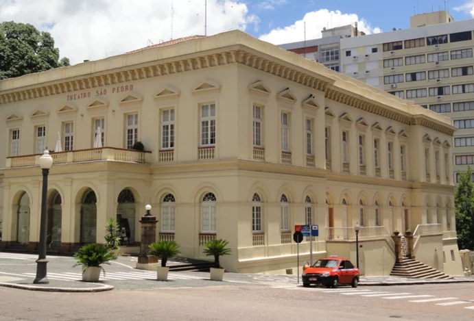 Cortinas Abertas: O Theatro São Pedro, Onde o Passado Encontra o Presente!