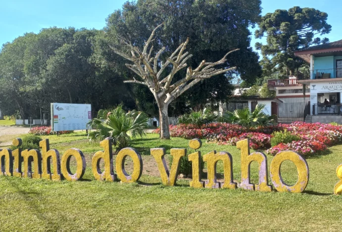 Shopping Relógio em Campos do Jordão: Um Charme no Coração de Capivari