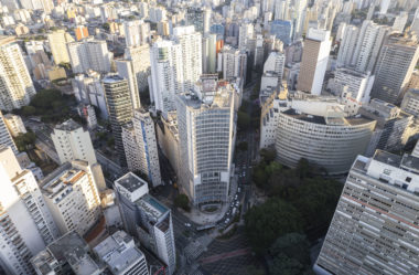 São Paulo a Seus Pés: Explore a Capital Paulista a Partir do Melhor Endereço