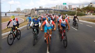 Ciclismo na Orla de Salvador: Uma Aventura à Beira-Mar na Capital Baiana