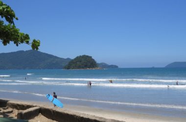 O Melhor do Surf em Ubatuba: Praias e Picos Secretos para Todos os Níveis