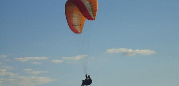 Parapente e Paraquedismo no Recife: Aventura e Adrenalina nas Alturas
