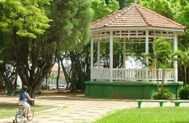 Praça Pio XII: Um Refúgio de Tranquilidade e História no Coração de Sorocaba