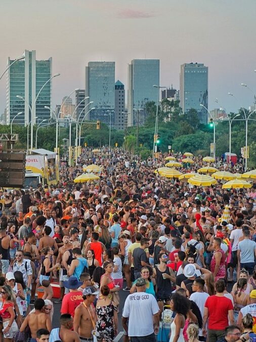 Guia Completo para Aproveitar o Carnaval de Porto Alegre