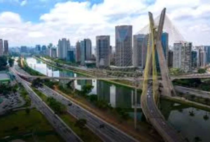 São Paulo: A Cidade Que Respira Cultura e Carnaval