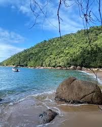Descubra a Praia do Cedro do Sul: O Paraíso Escondido de Ubatuba
