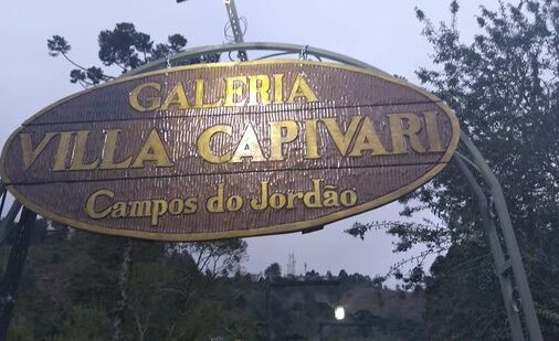 Galeria Villa Capivari em Campos do Jordão: Um Refúgio de Compras e Cultura