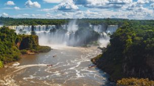 Entre as Águas e a História: Foz do Iguaçu como Um Espelho de Sustentabilidade e Cultura