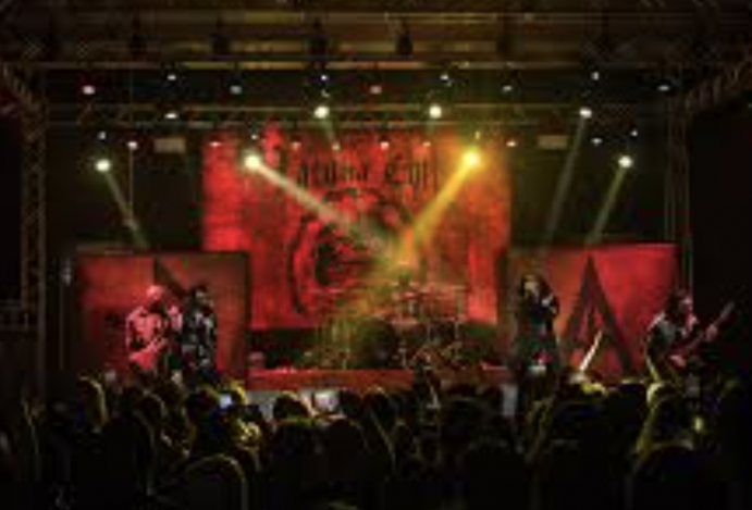 Lacuna Coil em Curitiba: Uma Viagem Sinfônica Pelo Metal Moderno!