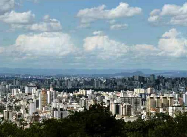Uma Jornada Pelos Bairros de Porto Alegre