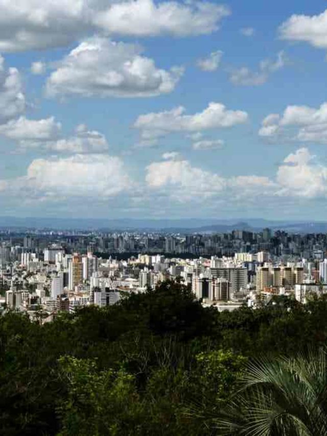 Uma Jornada Pelos Bairros de Porto Alegre