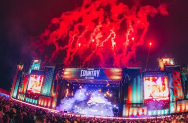 Curitiba Country Festival: palco gigante, emoção maior ainda