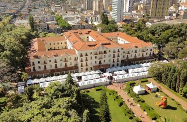 Flipoços 2025: Onde Cada Página Conta uma História (E Que Histórias!)