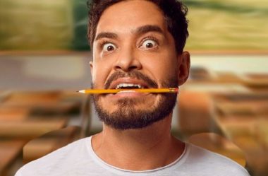 Diogo Almeida – Tarja Preta em Araxá: Risos como Terapia Coletiva para a Educação