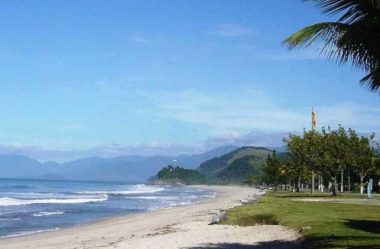 Praia de Mambucaba em Angra dos Reis