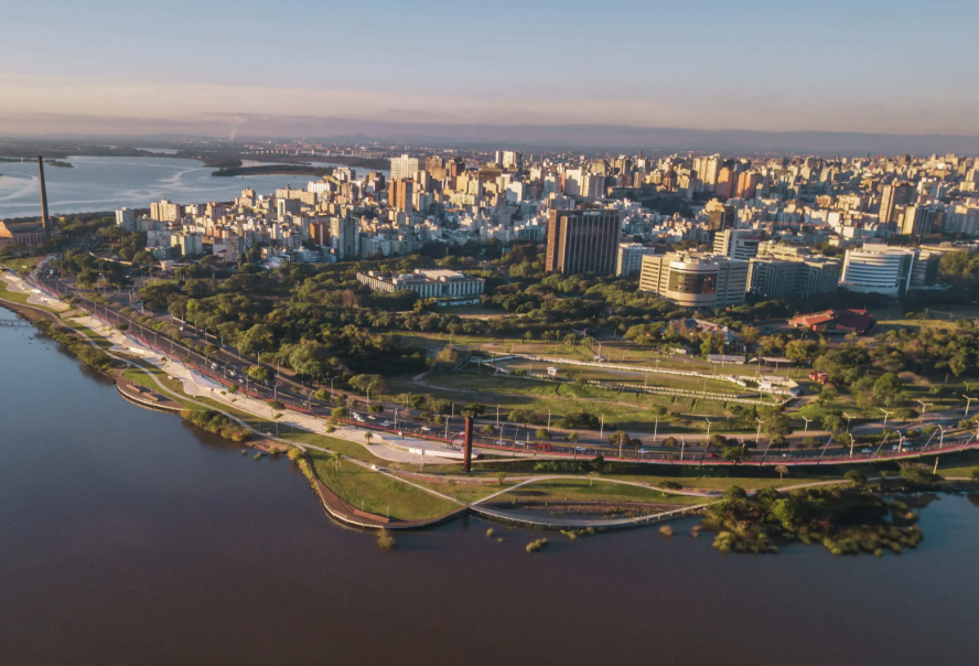 Oswaldo Montenegro em Porto Alegre: "O Melhor da Vida Ainda Vai Acontecer" no Teatro Bourbon Country