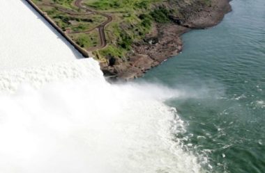 As Maravilhas de Foz do Iguaçu e o Gerenciamento de Resíduos