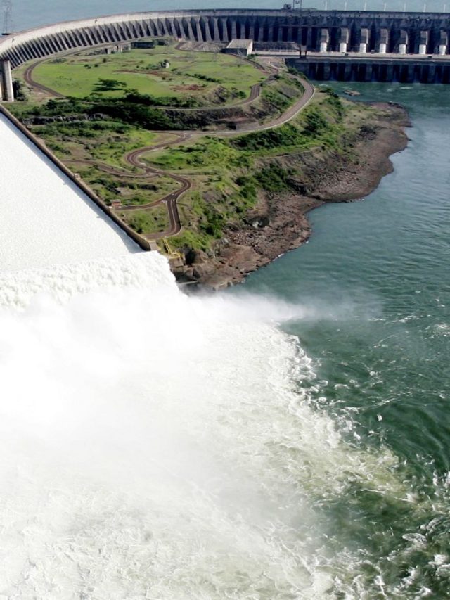 As Maravilhas de Foz do Iguaçu e o Gerenciamento de Resíduos
