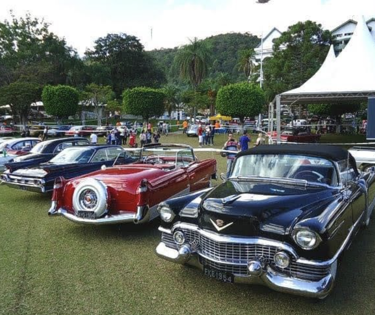 Blue Cloud: onde o ronco do motor é trilha sonora da nostalgia em Poços de Caldas