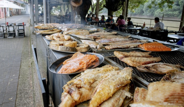Peixe no Tambor e Tradições Gastronômicas: Sabores Únicos que só Piracicaba Oferece