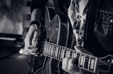 Billy Idol volta ao palco em Curitiba com a turnê It’s a Nice Day To…Tour Again!