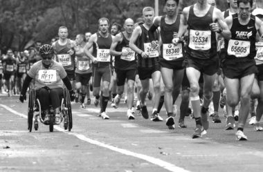 Corrida São Vicente do Alvinegro 2025: tradição esportiva e conforto no Cassino Tower Piracicaba