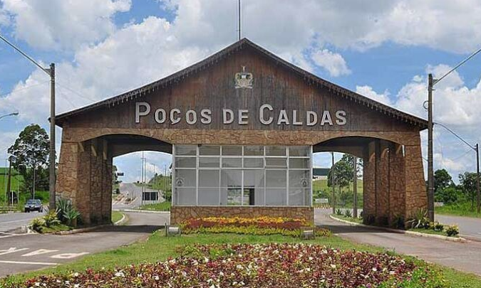 Proclamação da República com Cheirinho de Pão de Queijo: Um Feriado Delicioso em Poços de Caldas