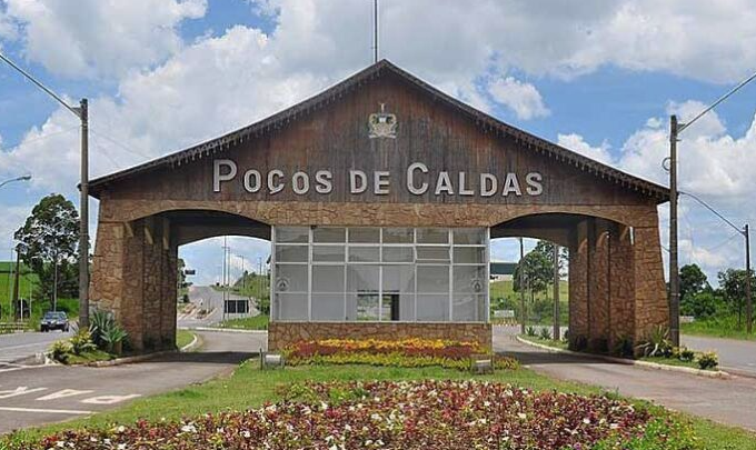 Proclamação da República com Cheirinho de Pão de Queijo: Um Feriado Delicioso em Poços de Caldas