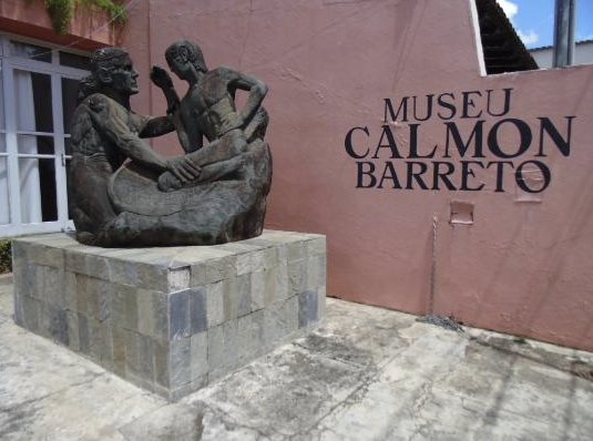 Um Passeio Pela Arte e Pelas Histórias Que Moram no Museu Calmon Barreto e no Memorial em Araxá