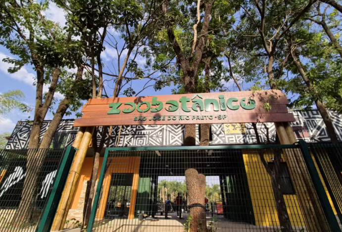 Descubra o encanto do Zoobotânico Municipal de São José do Rio Preto durante sua estadia no Hotel Euro Suite