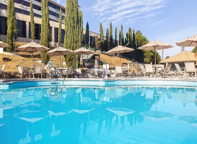 Mês das Mulheres no Golden Park: resort all inclusive em Poços de Caldas com desconto e zero culpa na mala