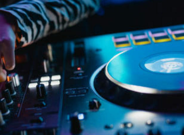 RÜFÜS DU SOL em Curitiba 2026: Show Inédito na Pedreira Paulo Leminski