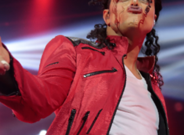 Curitiba vira pista de moonwalk com Rodrigo Teaser – Tributo ao Rei do Pop