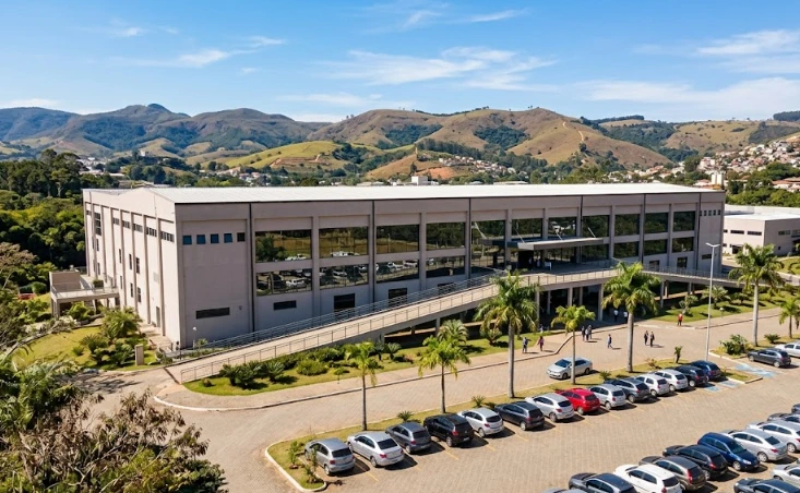Vista externa do Cenacon Poços de Caldas, centro de convenções da Rede Nacional Inn