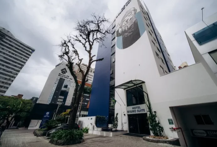 Hotel no Batel Curitiba: onde a cidade inteira cabe numa caminhada